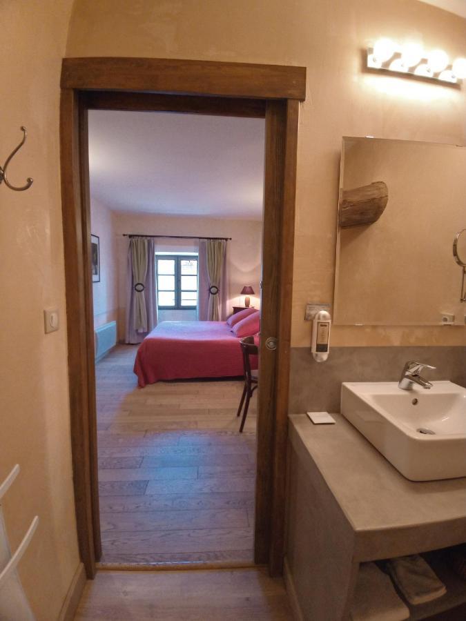 Des Lits Sur La Place Herepian Exterior photo